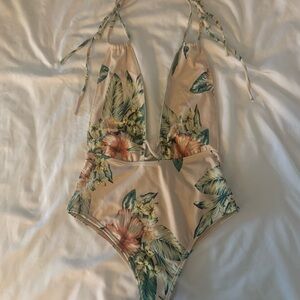 Montce Swim backless one-piece 💜